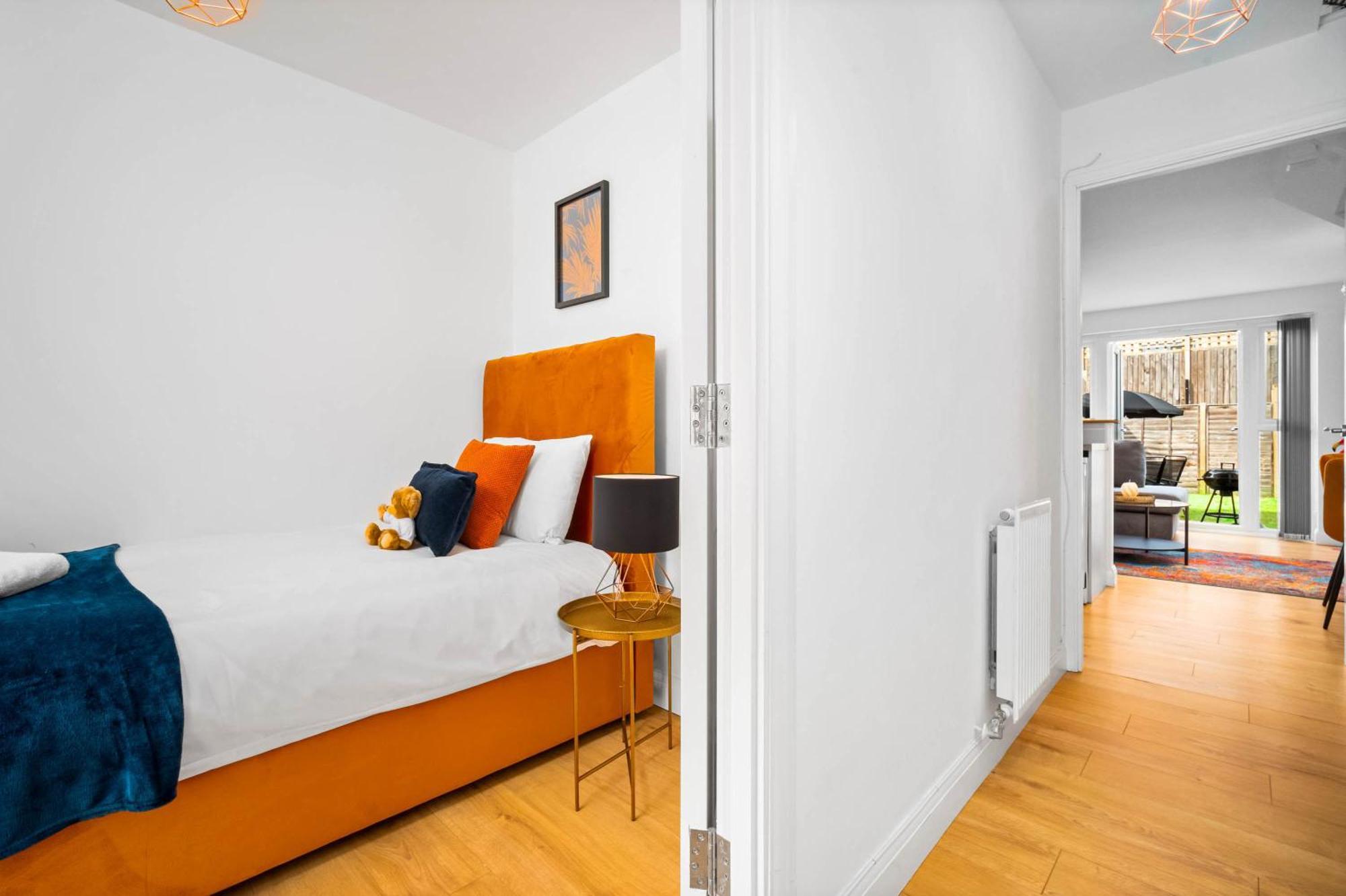 Luxury City Centre 5 Bed House With En-Suite, Bbq, On-Site Parking By Azura Nights برمنغهام المظهر الخارجي الصورة
